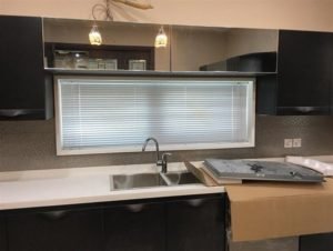 Venetian blinds in kitchen